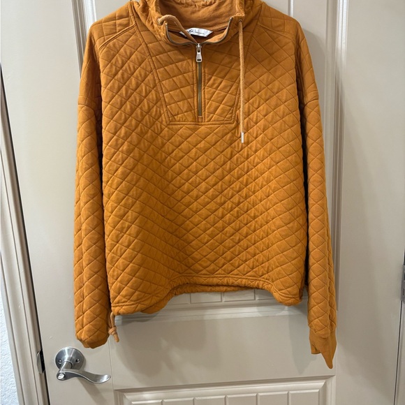 DSG Amber Quilted Hoodie - Picture 1 of 3